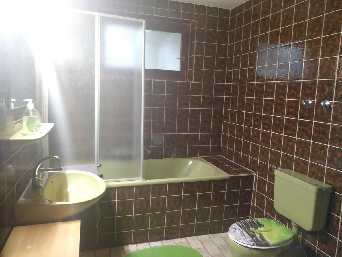 Gaeste Monteurzimmer Haus Suedstadt Solingen Buitenkant foto